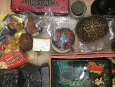 A quantity of miscellaneous interesting items