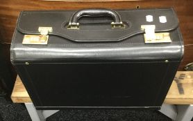 A gentleman's document case