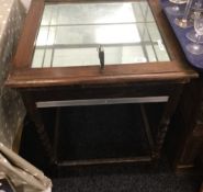 A barley twist vitrine