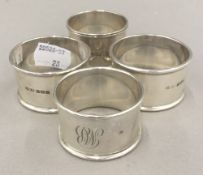 Four silver napkin rings (97 grammes)