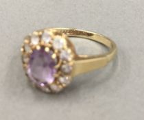 A 9 ct gold and amethyst ring (2.