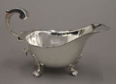 A silver sauce boat, Chester 1937, Reid & Sons (3.