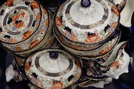 A quantity of decorative dinner wares