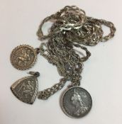 A quantity of various silver jewellery (41 grammes total weight)