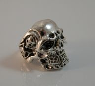 A skull ring