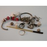 A quantity of silver jewellery, etc.