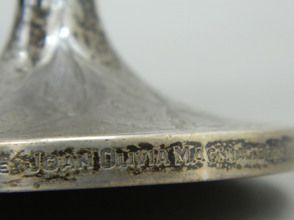 A cased Victorian silver Christening goblet (6 troy ounces) - Image 5 of 12