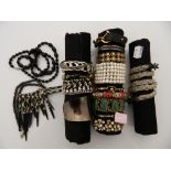 A quantity of costume jewellery