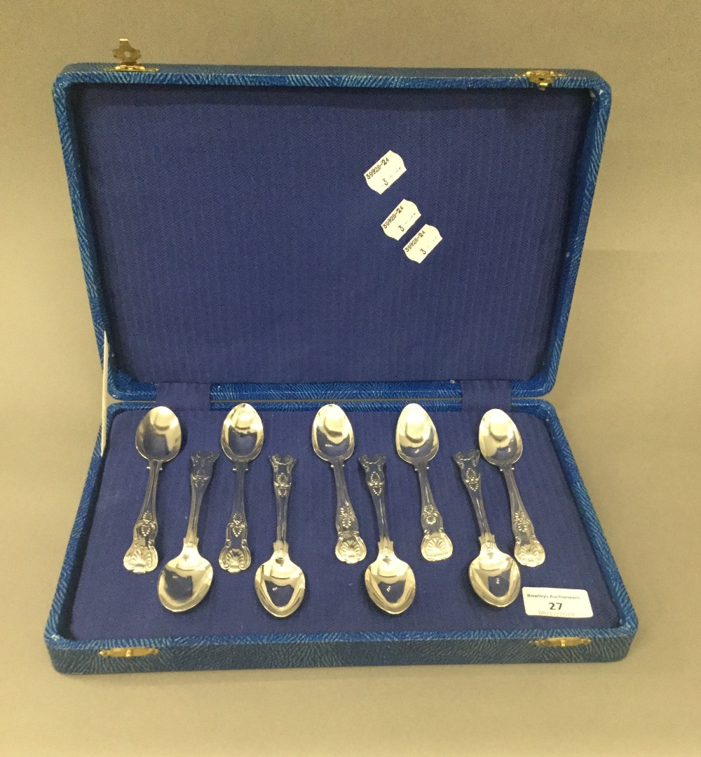 A harlequin set of nine large Kings pattern teaspoons, double struck,