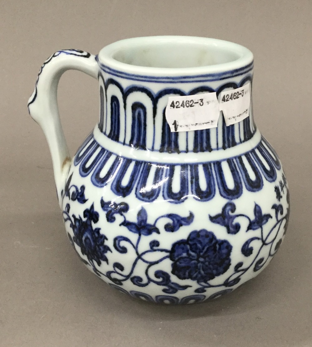 A Chinese blue and white porcelain jug