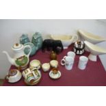 Selection of various Studio pottery in one box including Denby Stoneware, Hornsea, Devon Motto