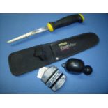 Fat Max bone saw with sheath, as new Keramik blade sharpener and a Buttolo roe deer call (3)