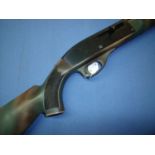 Remmington Nylon Mod 66 .22 semi auto rifle, serial no. 2469786 (section 1 certificate required)