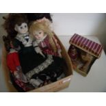 Selection of various collectors dolls, Regency Fine Arts teddy bears etc