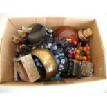 Box containing a quantity of various assorted costume jewellery