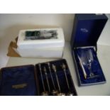 Cased set of Charles Dickens Pickwick Toddy Ladles (one missing), a commemorative lead crystal