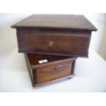 Early to mid 20th C mahogany cased till drawer (closed) and a table top desk with sloped front and