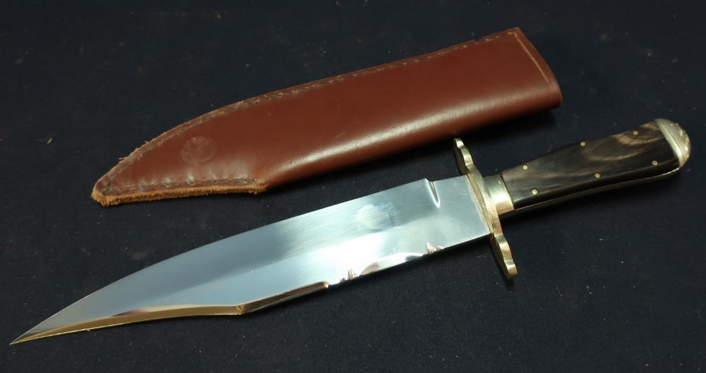 Large bladed Bowie knife by J E Middleton & Sons Rockingham Street Sheffield, with 9 inch blade,