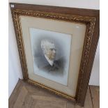 Large framed 19th/20th C portrait of an elderly gentleman in oak and gilt frame (86cm x 102cm)