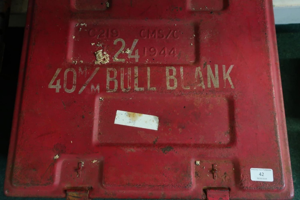 Military red painted ammo tin for 40MM Guns Bull Blank