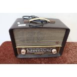 Vintage Bakelite cased Echo 1 radio