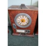 Vintage oak cased penny arcade machine 'Big Hand On Red To Win' by Brian's Twelvewin Clock (50cm x