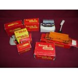 Quantity of boxed Hornby Tri-ang 00 gauge railway accessories including various rolling stock,
