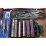 Selection of Hornby Dublo including boxed TPO mail van set, various passenger carriages, Golden