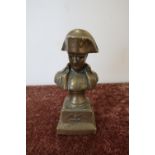 19th C French bronze bust of Napoleon Bonaparte (14cm high) on stepped square base, the reverse