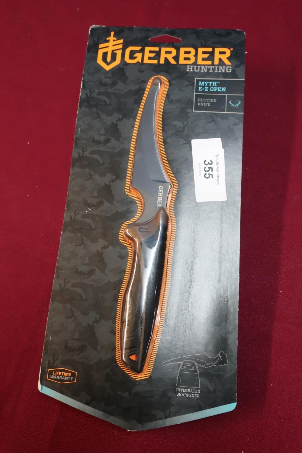 Sealed as new Gerber hunting myth E-Z open gutting knife with sheath