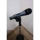 Sennheiser E818 S II microphone and stand