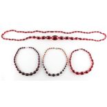 Property of a lady - four cherry amber bead necklaces (4) (see illustration).