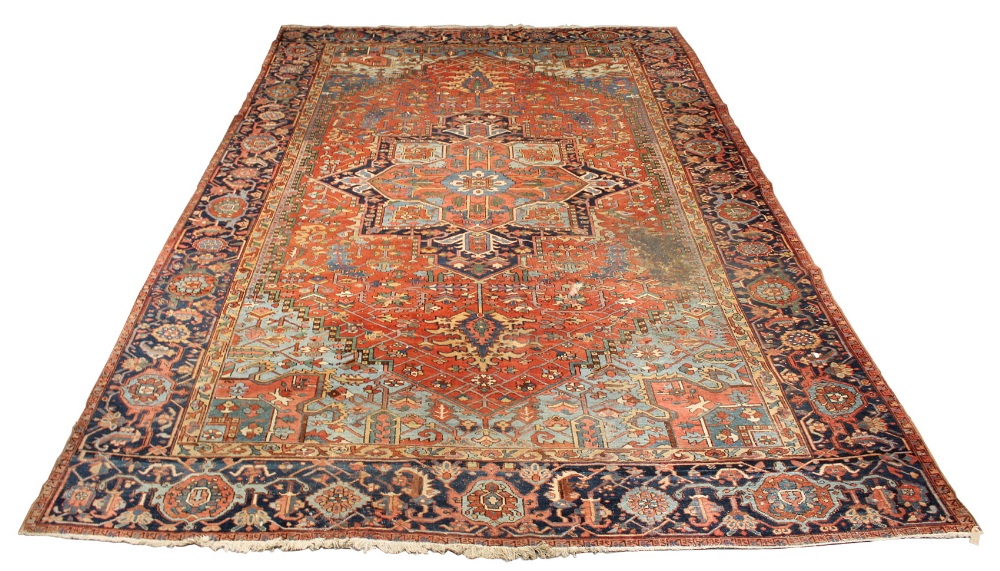 Property of a deceased estate - an antique Persian Heriz carpet, late 19th / early 20th century,