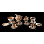 Property of a lady - a quantity of early 19th century Chamberlains Worcester & other tea ware (a