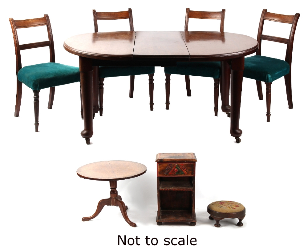 Property of a deceased estate - an early 20th century mahogany telescopic extending dining table