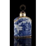 Property of a lady - an 18th century Chinese Qianlong period exportware blue & white tea caddy, with