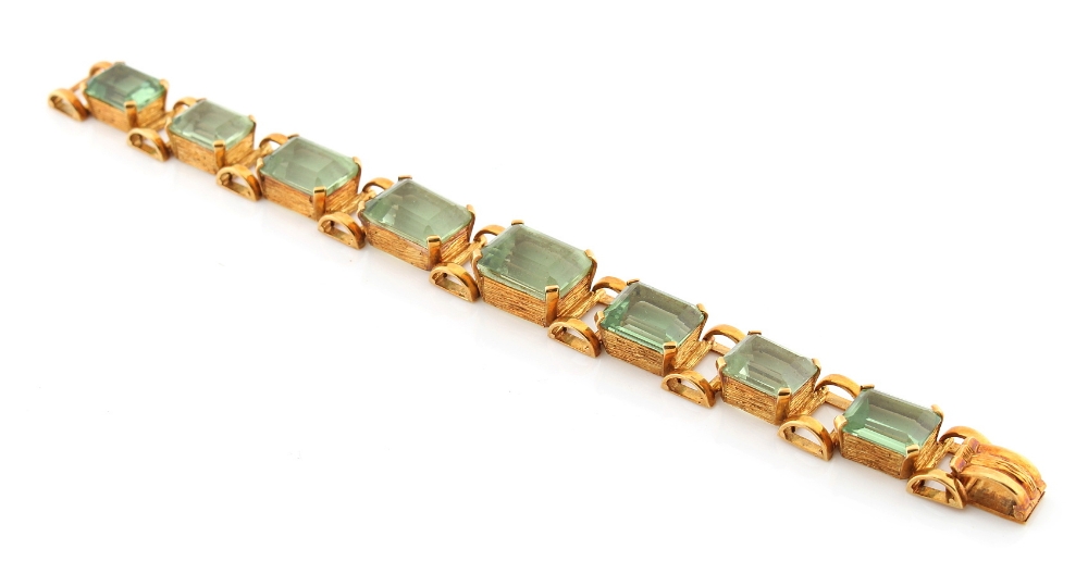 Property of a deceased estate - a 1970's hallmarked 18ct yellow gold green paste link bracelet, by - Image 2 of 2