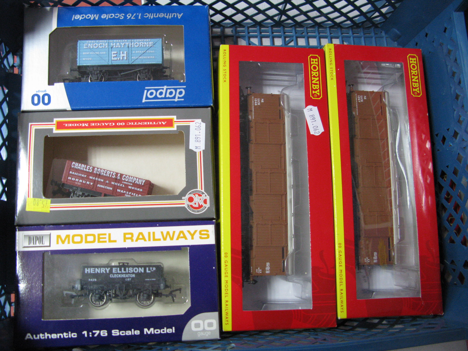 Five OO Gauge/4mm Items Rolling Stock, two Hornby Ref R6682 LNER Box Vans, three Dapol "Private