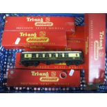 Seven OO Gauge/4mm Tri-ang Coaches - Ref No.'s R120/121/227/228, etc; Pullman "Jane" noted. All fair