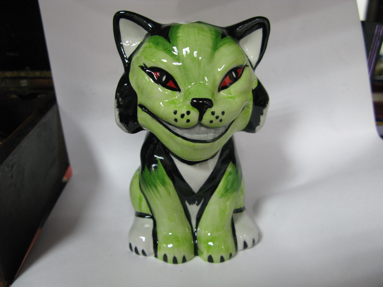 Lorna Bailey - Crouch the Cat, 12cm high.