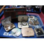 A Mixed Lot of Assorted Items, including; Gent's cufflinks and tie slide, vintage brooch, a "