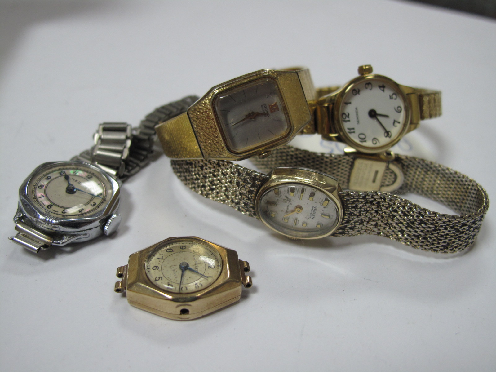 Four Vintage and Later Ladies Wristwatches, including Medana, Seiko, Sekonda, Gruen Precision and