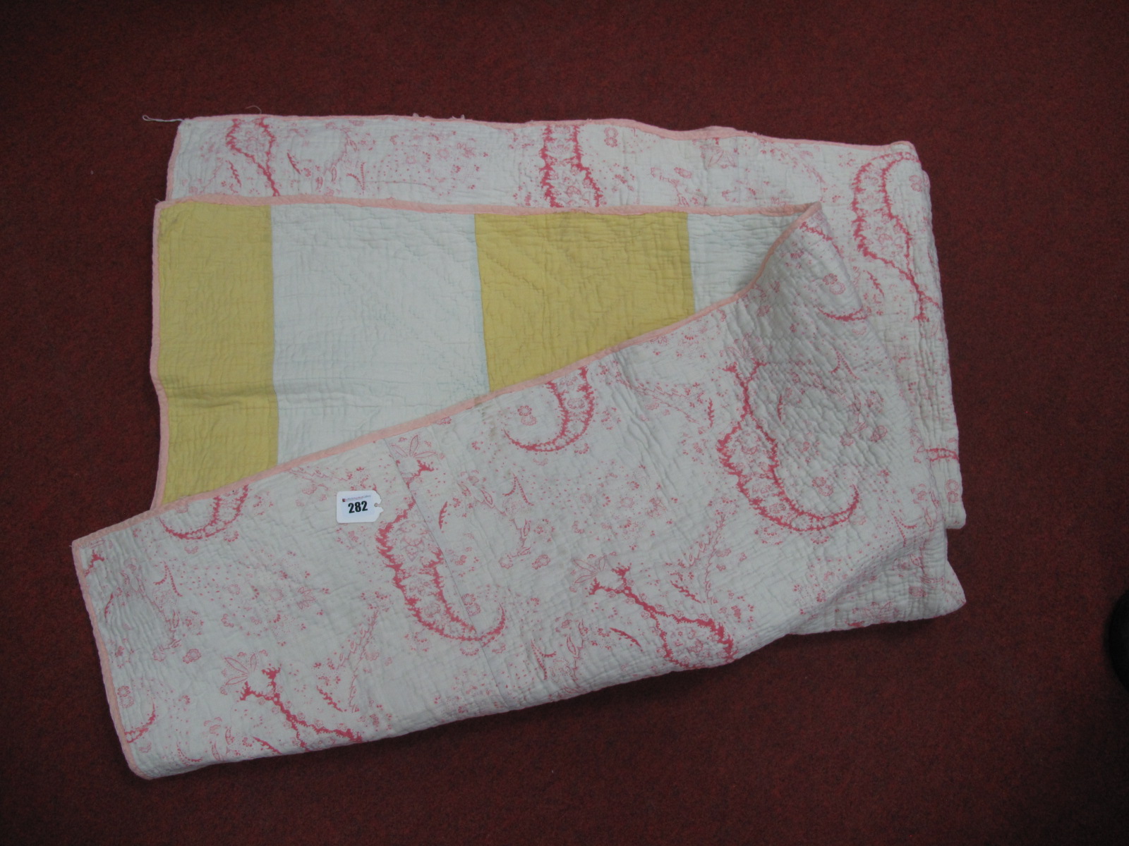 Vintage Cotton Durham Quilt, with pink foloral design, yellow and white stripes to reverse, 200 x