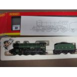 Hornby "OO" Gauge/4mm Ref 2185 Class B17/4 4-6-0 Steam Locomotive, and six wheel tender, LNER