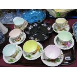 Harry Wheatcroft ''Paragon'' tea ware of fifteen pieces, Crown Devon hors d'oeuvres.