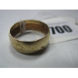 A 9ct Gold Wide Plain Wedding Band Ring.