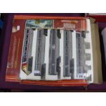 Hornby "OO" Gauge/4mm Advanced Passenger Train Pack, comprising power car, two driving trailers