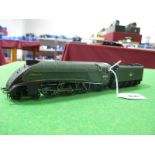 Hornby "OO" Gauge/4mm Ref. 2535 Class A4 4-6-2 Steam Locomotive and Eight Wheel Tender, BR green "