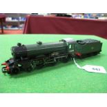 Hornby "OO" Gauge/4mm Ref R2038D Class B17 4-6-0 Steam Locomotive and Six Wheel Tender, BR green, "