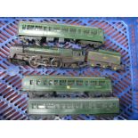 A Triang "OO" Gauge/4mm Britannia Class 4-6-2 Steam Locomotive and Six Wheel Tender, BR green "Black